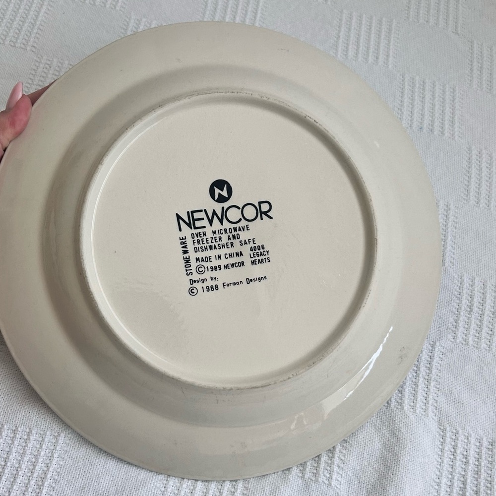 Set of 3 Newcor Legacy Hearts Stoneware Dinner Plates 10.5” Vintage - Picture 9 of 14